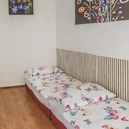 Two Bedroom In Apartman Český Krumlov